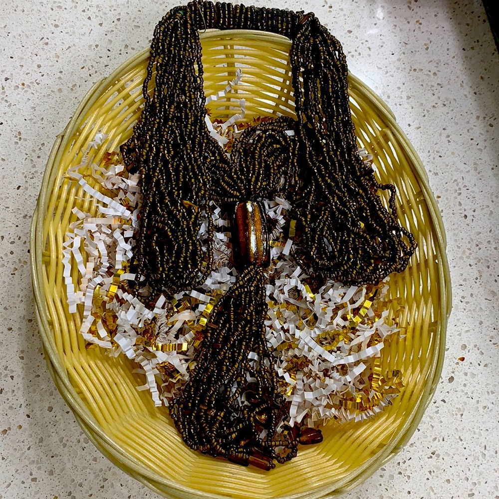 Women’s necklace